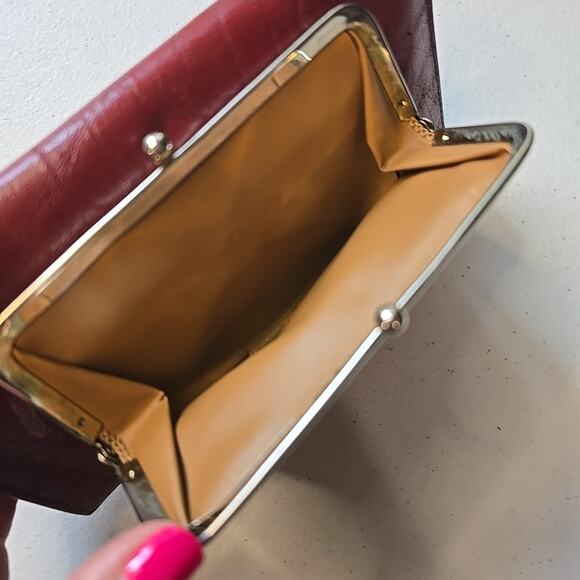 Womens Buxton Leather Wallet Vintage Red Clutch Change Purse Checkbook Slot - Picture 8 of 10
